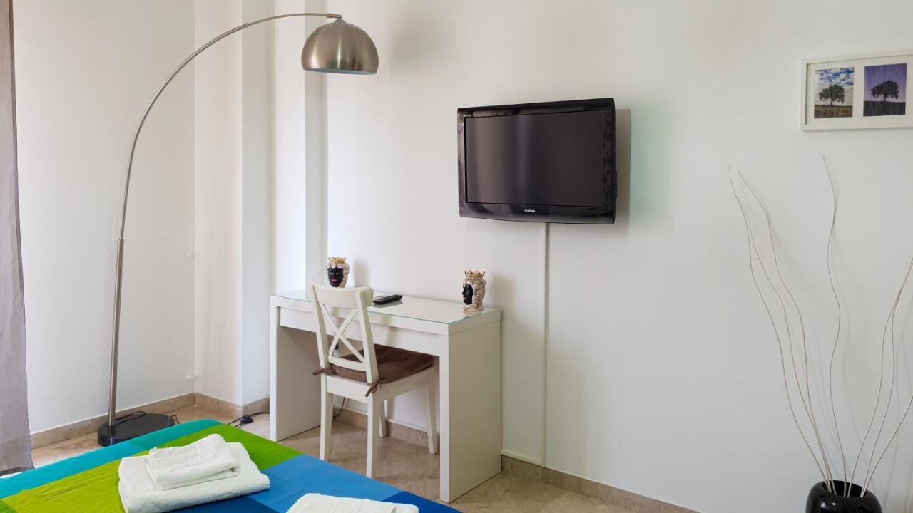 Papillon Bnb Palermo Buitenkant foto