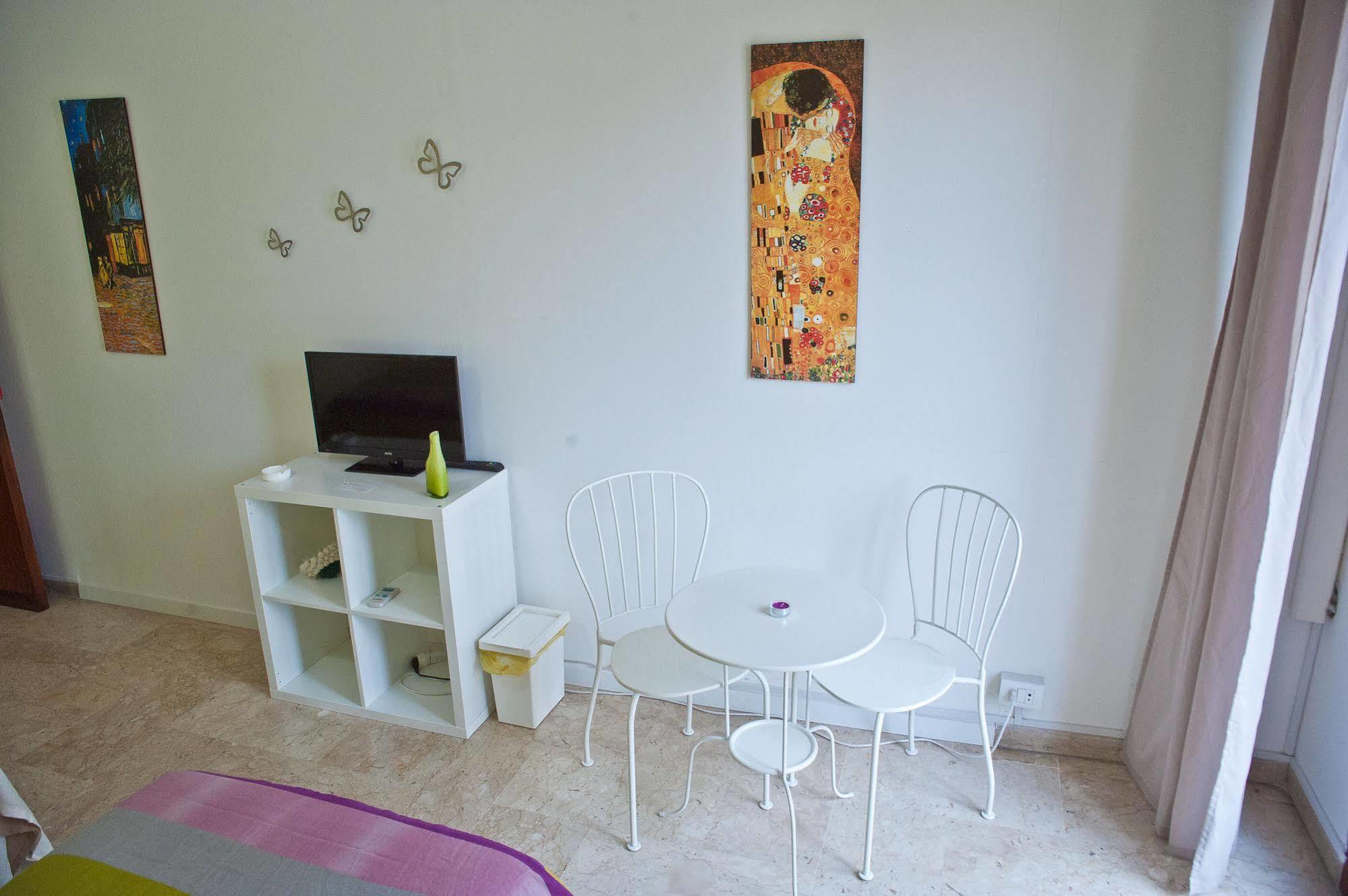 Papillon Bnb Palermo Buitenkant foto